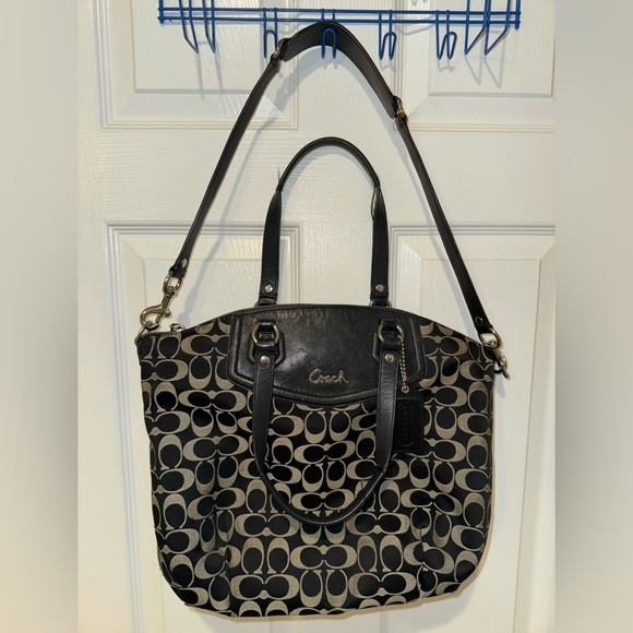 COACH ASHLEY SIGNATURE NORTH/ SOUTH SATCHEL - Picture 4 of 9